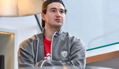 Honte à Alexandre Texier: il abandonne son équipe