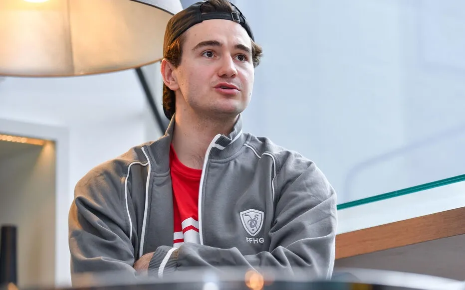 Honte à Alexandre Texier: il abandonne son équipe