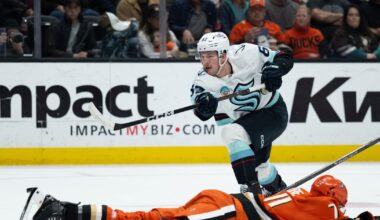 Kraken rally late but fall 4-2 to Ducks in Anaheim – KIRO 7 News Seattle