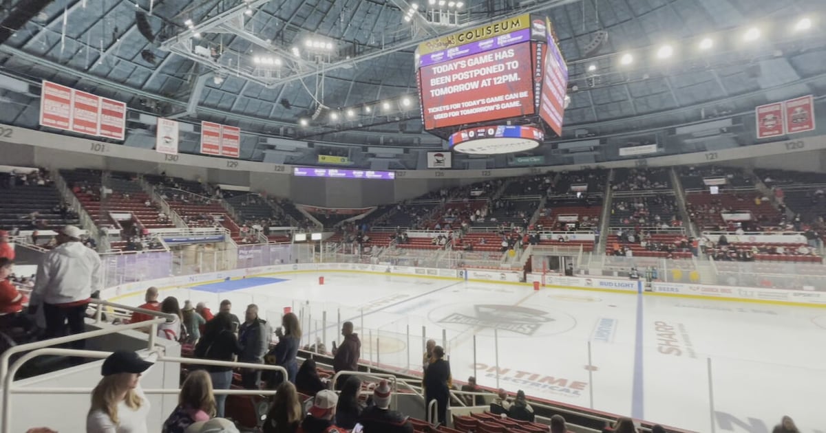 Roof leak postpones Charlotte Checkers game – WSOC TV