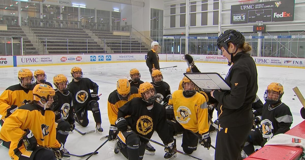 As US women’s hockey team goes for gold, Pens Elite athletes show pride for alums