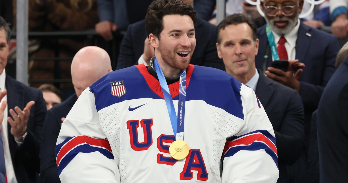 Jeremy Swayman says U.S. men's hockey team "should have reacted differently" in call with President Trump