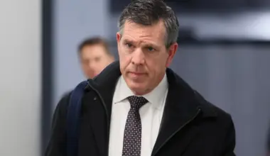 NY Rangers' Mike Sullivan shares update on Artemi Panarin amid trade uncertainty