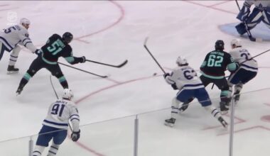 TOR@SEA: Wright scores goal against Anthony Stolarz