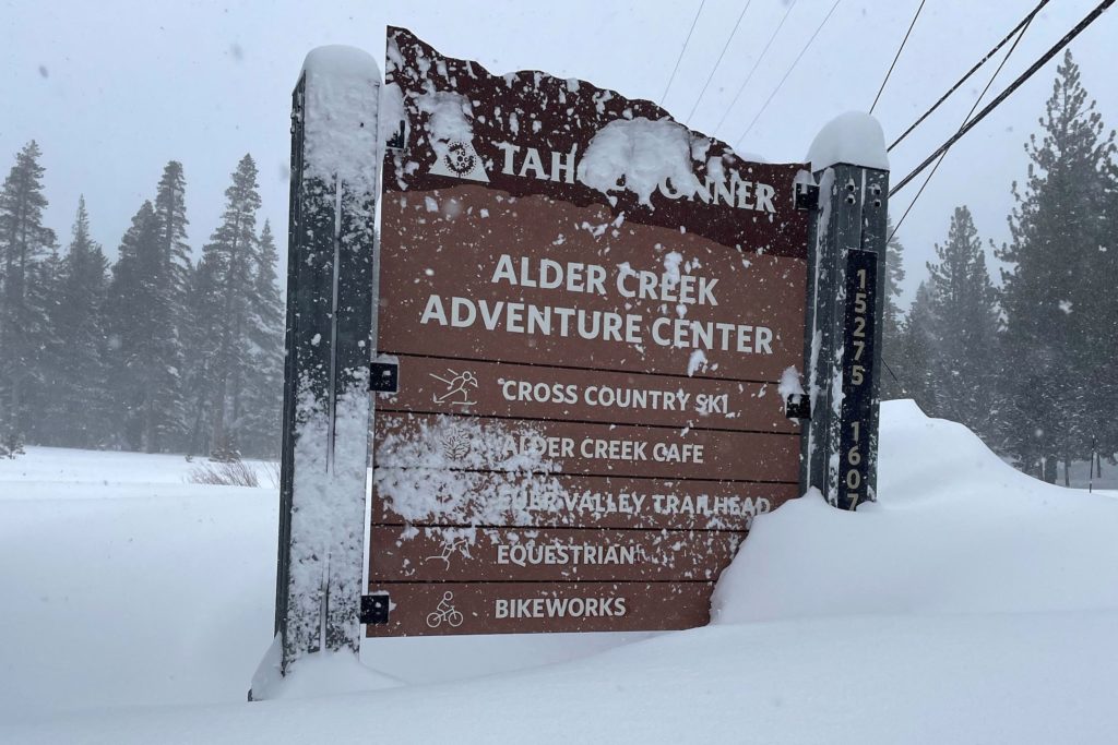 Avalanche in Northern California kills at least 8 skiers