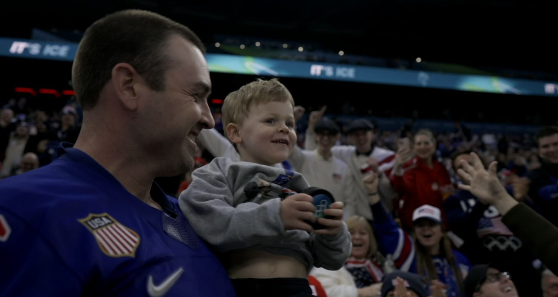 Coyne Schofield's son gets puck mid-game in adorable moment - NBC Olympics
