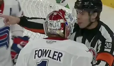 Perte de patience: Jacob Fowler saute une coche