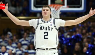 Is Cooper Flagg playing tonight vs the Houston Rockets? Latest update on the Dallas Mavericks star's injury report (January 31, 2026) | NBA News