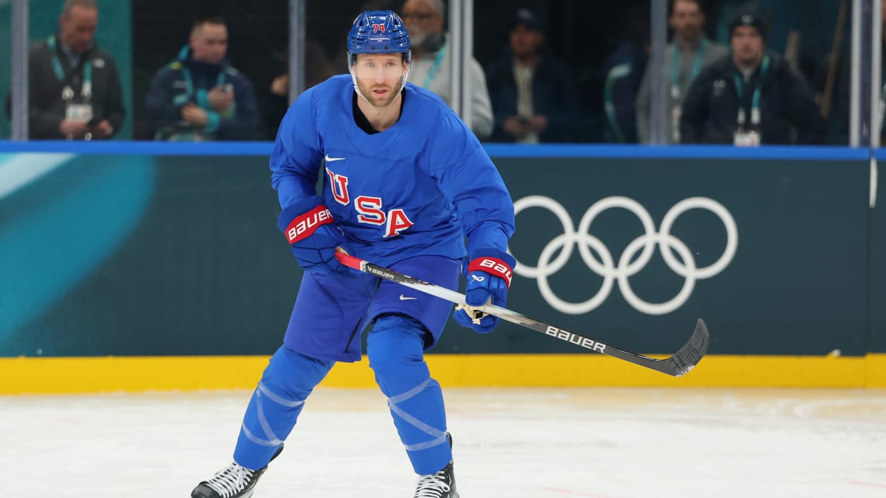 Slavin gets warm sendoff from neighbors before 2026 Winter Olympics