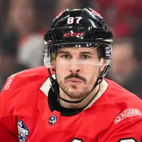 Jon Cooper, Team Canada give Sidney Crosby privacy amid battle with injury in 2026 Winter Olympics