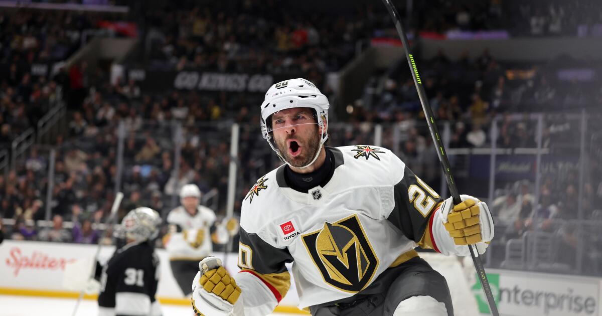 Golden Knights score five goals in third period to defeat Kings