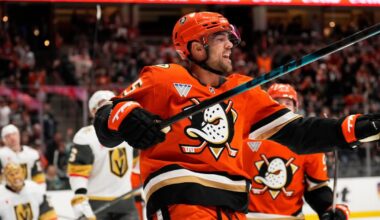 Chris Kreider scores twice to lead Ducks past Golden Knights