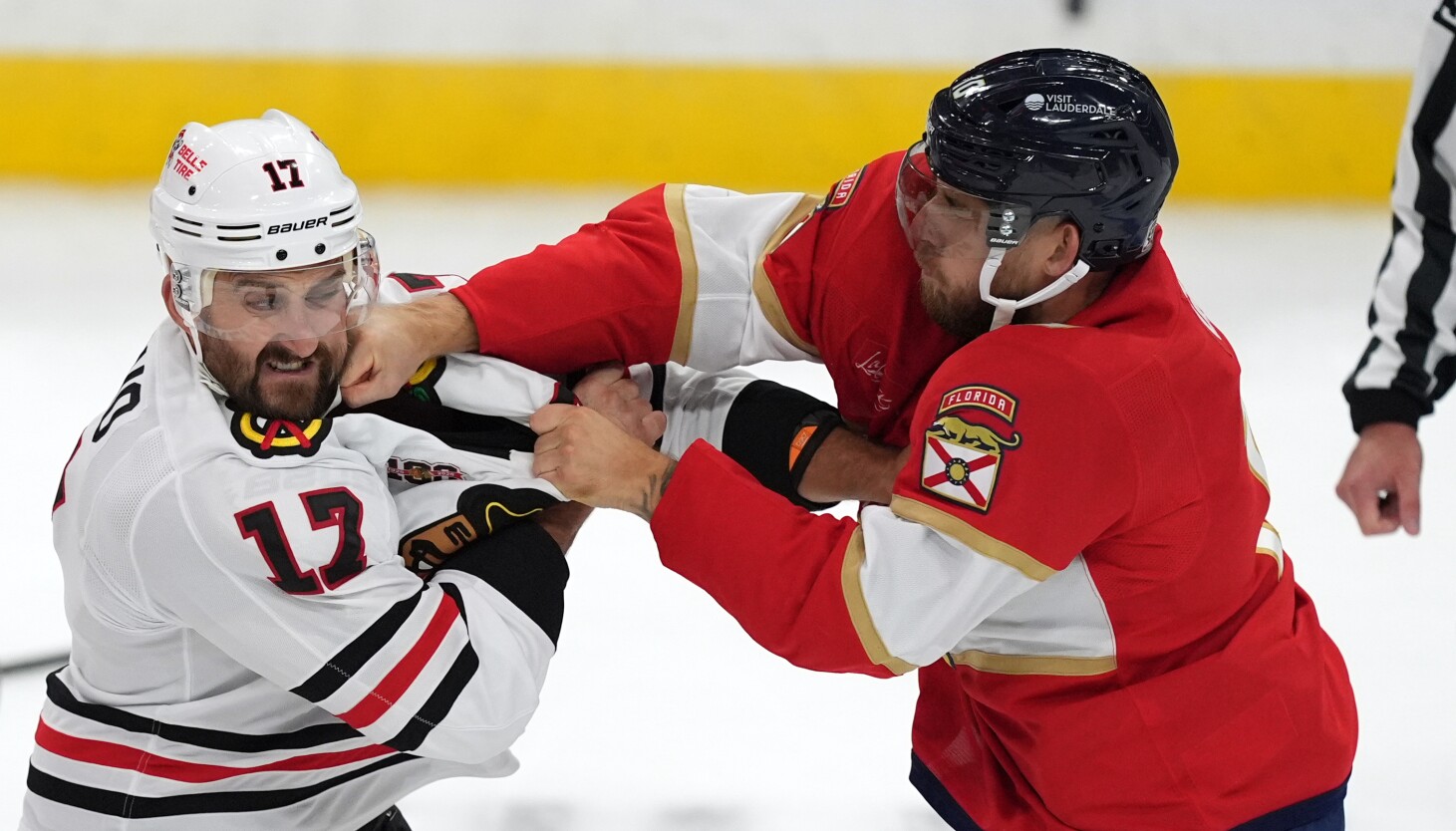 Blackhawks might not receive Panthers' first-round pick due to previously unknown condition