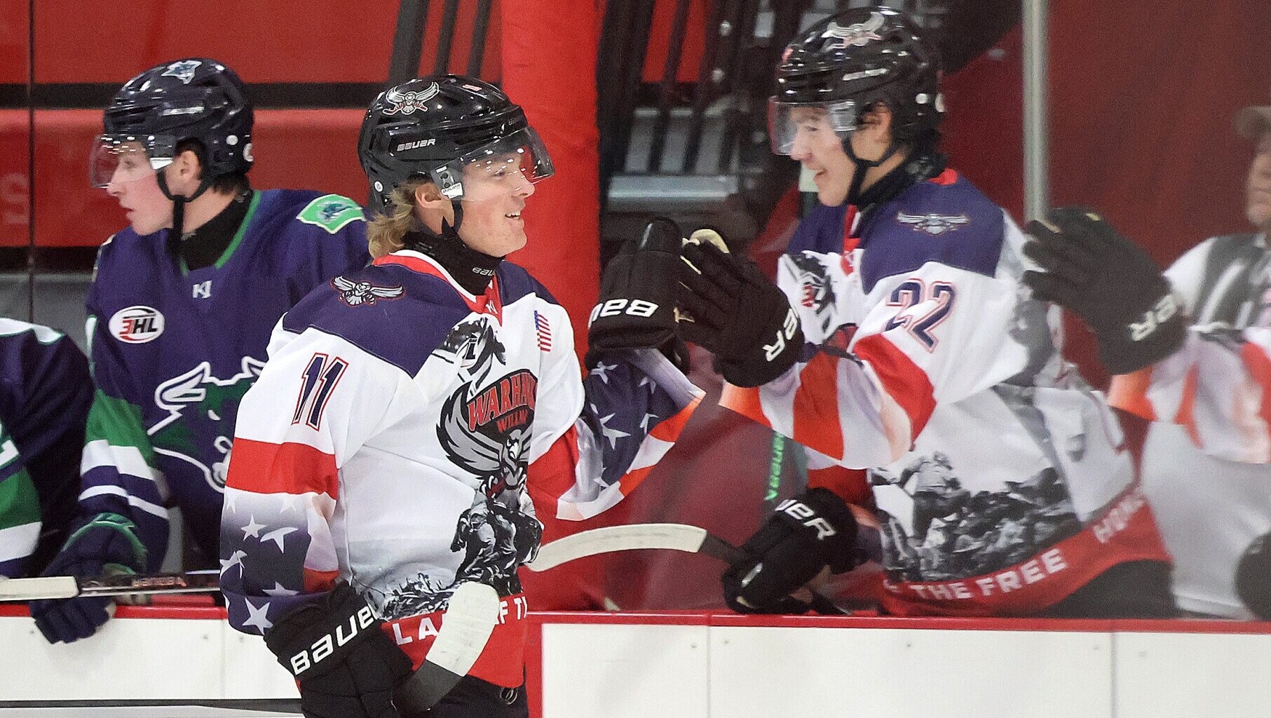 Junior hockey: This WarHawk/Warrior takes on 2 sports at once - West Central Tribune