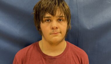 Adapted Floor Hockey: Cooley keeps Warriors hot - Brainerd Dispatch