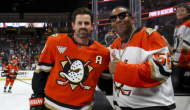 Thompson helps Killorn celebrate 1,000 NHL games