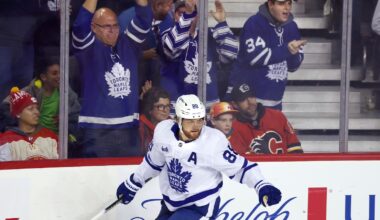 Nylander leads the Maple Leafs to a 4-2 win over the Flames