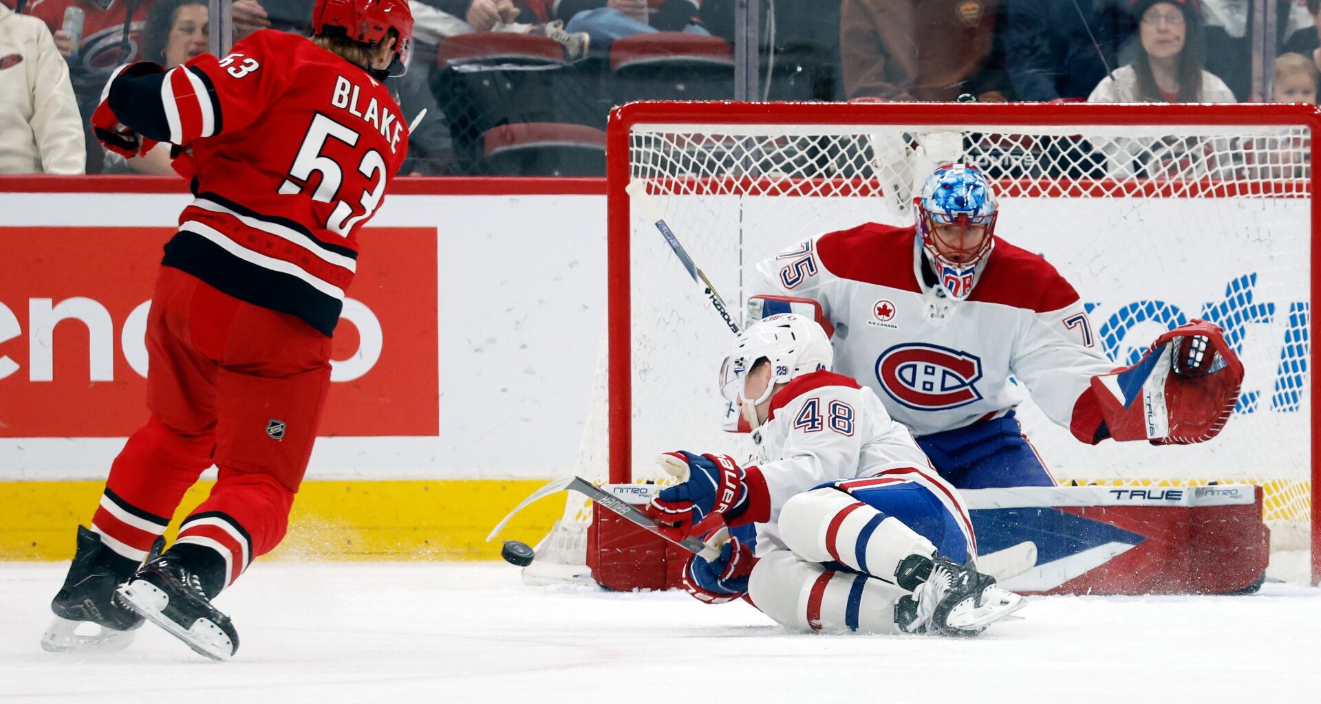 Hidden Game: Jakub Dobes is the hero again vs. Canes as Canadiens win fifth straight game