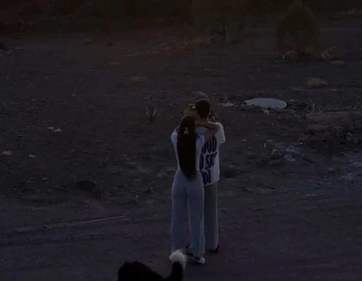 Piunno shared a photo from a trip to Arizona that featured Auston Matthews and his dog, Felix. (Image via Instagram/VanessaPiunno)