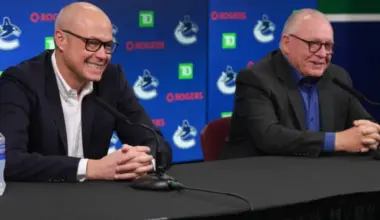 Vancouver Canucks send scout to watch pair of Eastern Conference teams as trade talks heat up