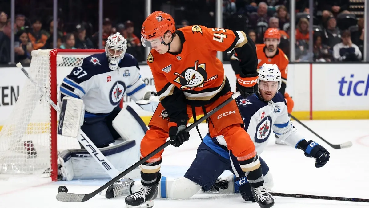 Colorado Avalanche vs. Anaheim Ducks odds, tips and betting trends
