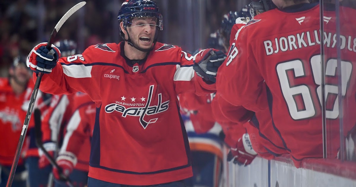 TRADE: Capitals & Golden Knights Completing Deal For Top Defensive Center