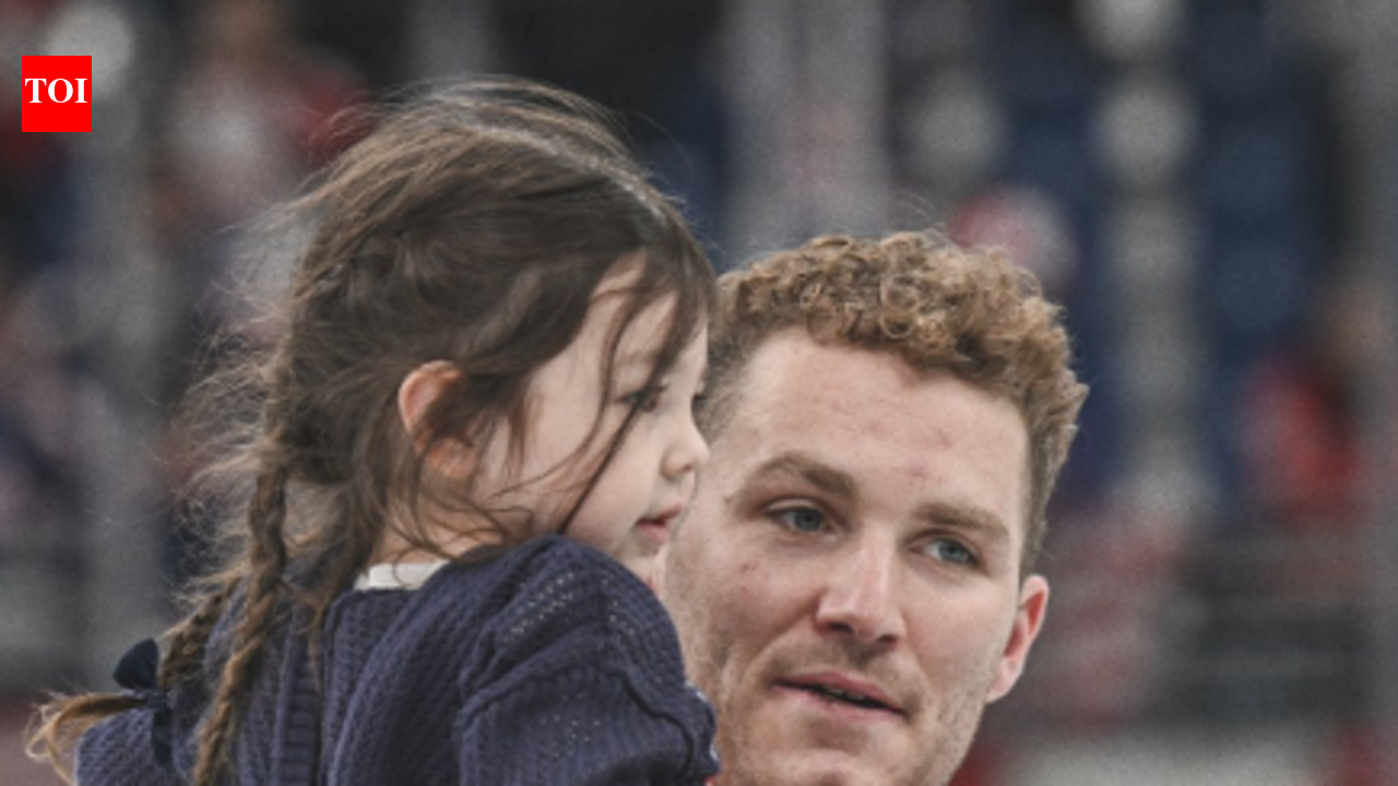 Matthew Tkachuk visits Johnny Gaudreau’s family in an emotional reunion ahead of Florida Panthers’ game in Columbus | NHL News