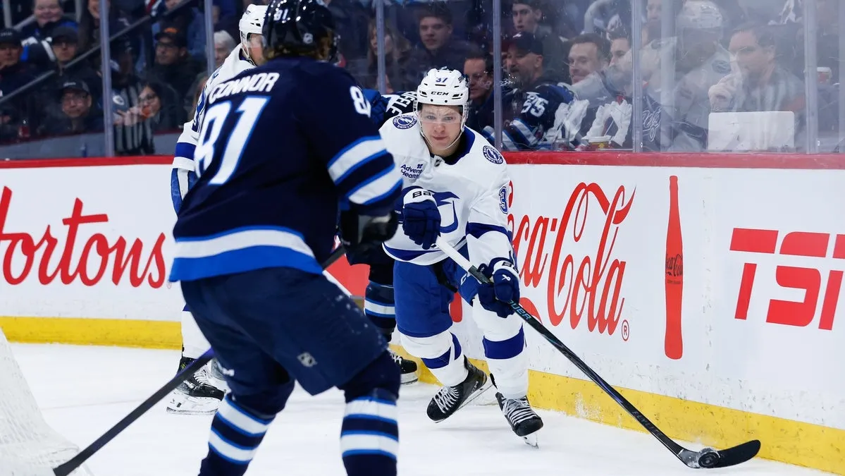 Winnipeg Jets vs. Vancouver Canucks odds, tips and betting trends