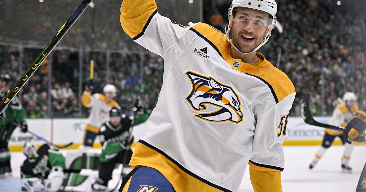 Nashville Predators trade Michael Bunting to Dallas Stars