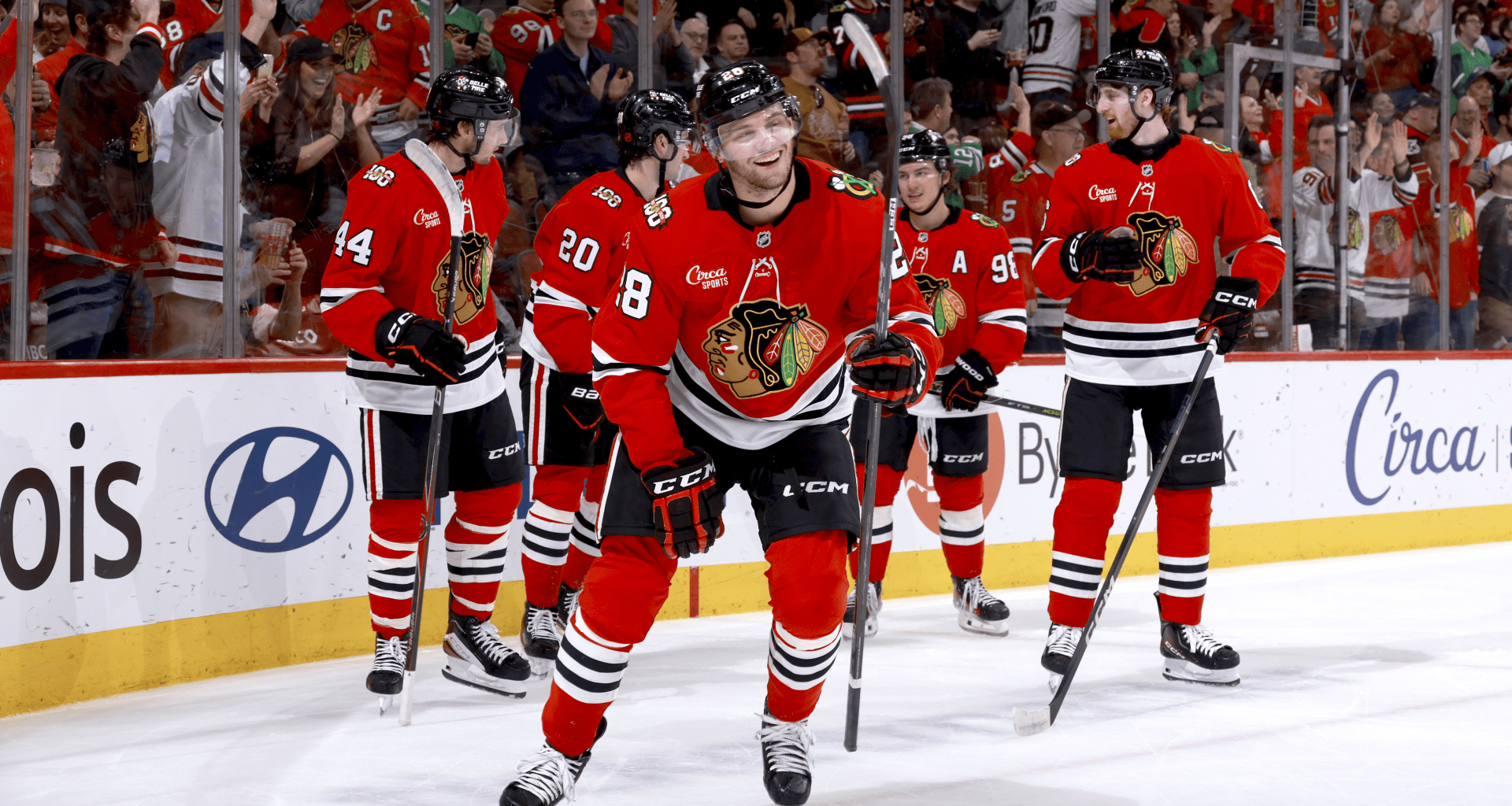 RECAP: Blackhawks take down Mammoth at home 3-2