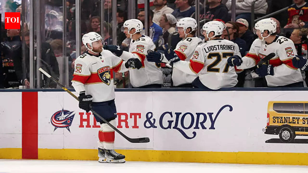 Florida Panthers: Mike Benning Makes NHL Debut With Florida Panthers Following in His Father's Footsteps | NHL News