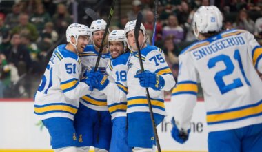 Carolina Hurricanes vs. St. Louis Blues odds, tips and betting trends