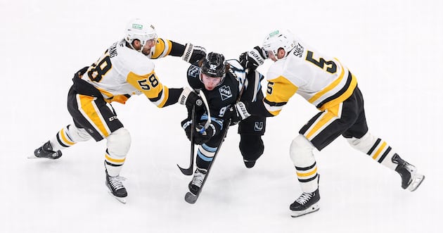 Utah Mammoth lose 4-3 to Pittsburgh Penguins – Deseret News