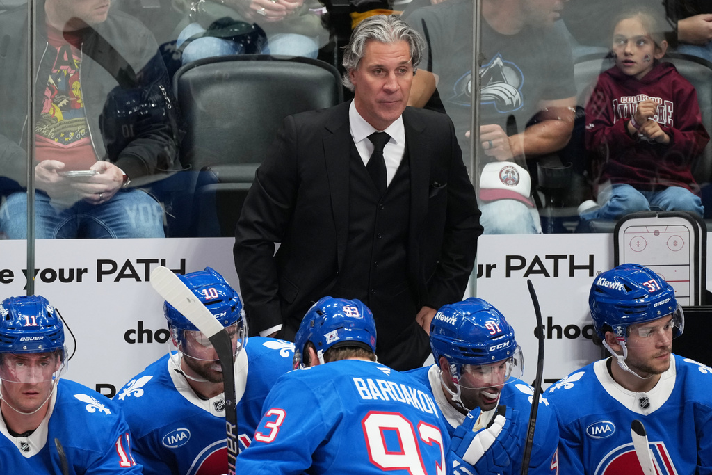 Avalanche's lead down to 3 points ahead of matchup against Stars, Nathan MacKinnon says 'flow's off'