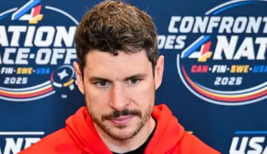 Sidney Crosby praises Penguins as Pittsburgh legend returns from injury