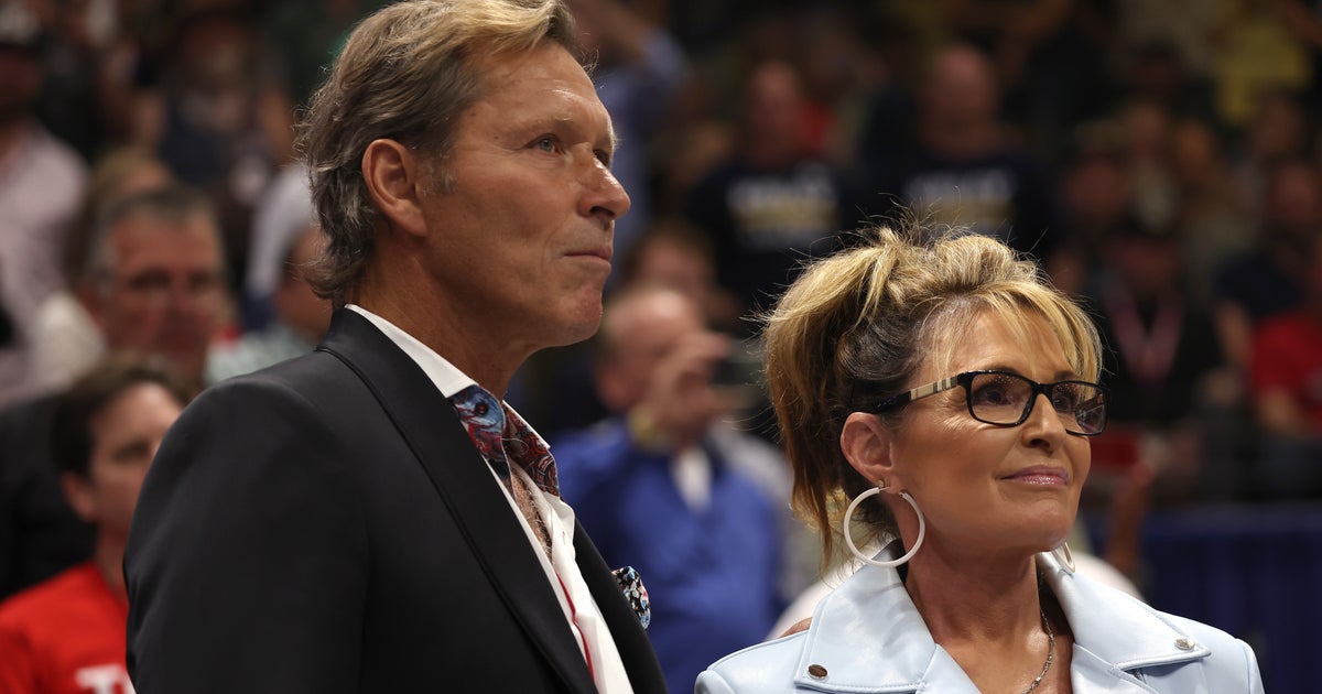 Ex-NHL Star And Current Sarah Palin Beau Blames Team's Loss On Pride Night