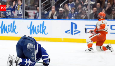 Auston Matthews latest NHL injury update after Radko Gudas knee hit the sidelines Toronto Maple Leafs star | NHL News
