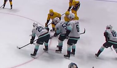 Soccer Mode Activated ⚽🧱 - YouTube