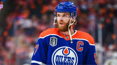 Frustrated Connor McDavid sends blunt message to coach Kris Knoblauch, raising serious questions about Oilers’ internal harmony