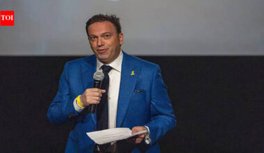 Elliotte Friedman hints at James Hagens’ signing decision coming soon as Boston Bruins face a big call | NHL News