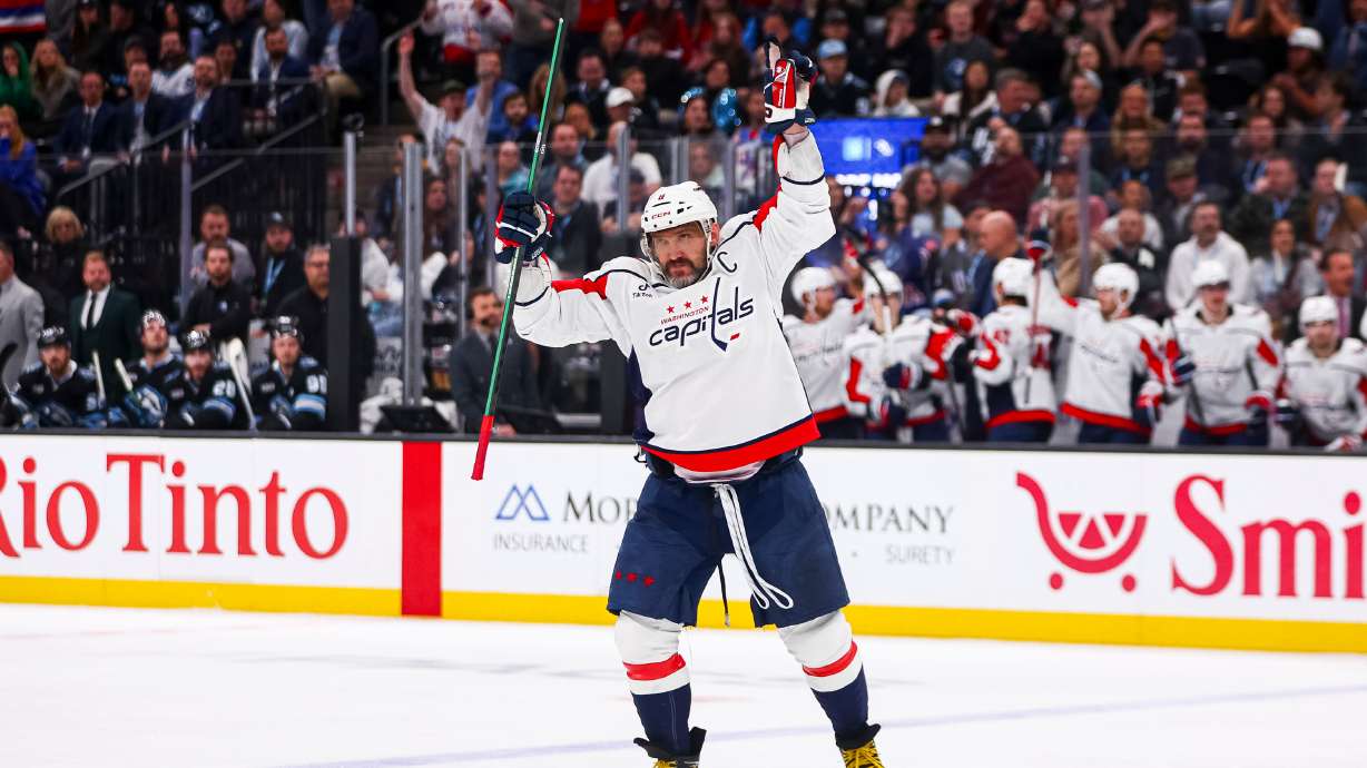 Ovechkin records hat-trick as Capitals blitz Utah 7-4