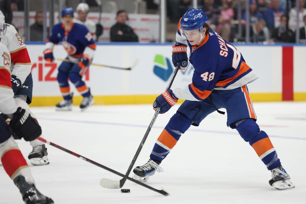 Matthew Schaefer handles the puck during the first period of the Islanders’ 5-2 win over the Panthers at UBS Arena on March 28, 2026. Heather Khalifa for the NY Post