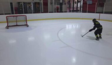 Waterford hockey player opens up about colorectal cancer fight