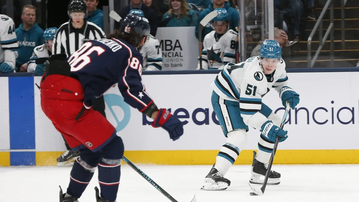 Carolina Hurricanes vs. Columbus Blue Jackets odds, tips and betting trends