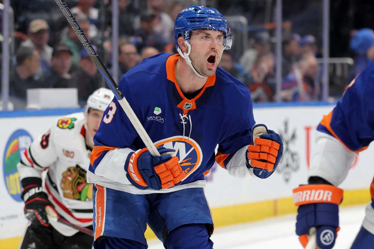 Missed call, comedy of errors push Islanders out of playoff spot