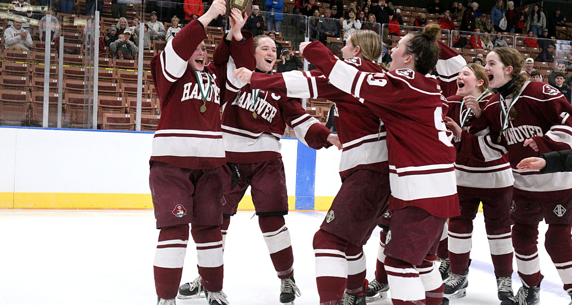 Hanover High Wins NHIAA Girls' Hockey Championship