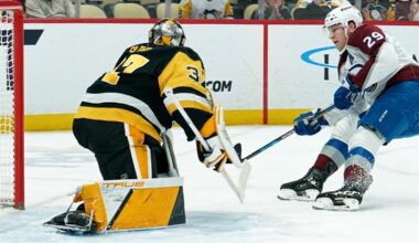 Penguins blown out by Avalanche in second straight lopsided defeat at home