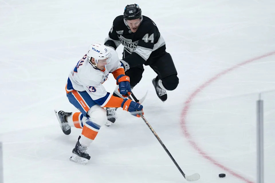 LA Kings defensiveman Mikey Anderson (44) battles for the puck during an NHL game between the New York Islanders and the Los Angeles Kings on Thursday, March 5, 2026 at Crypto.com Arena in Los Angeles Calif