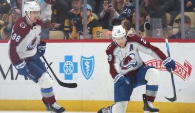 Avs go for two-game sweep of Jets with President's Trophy in sight