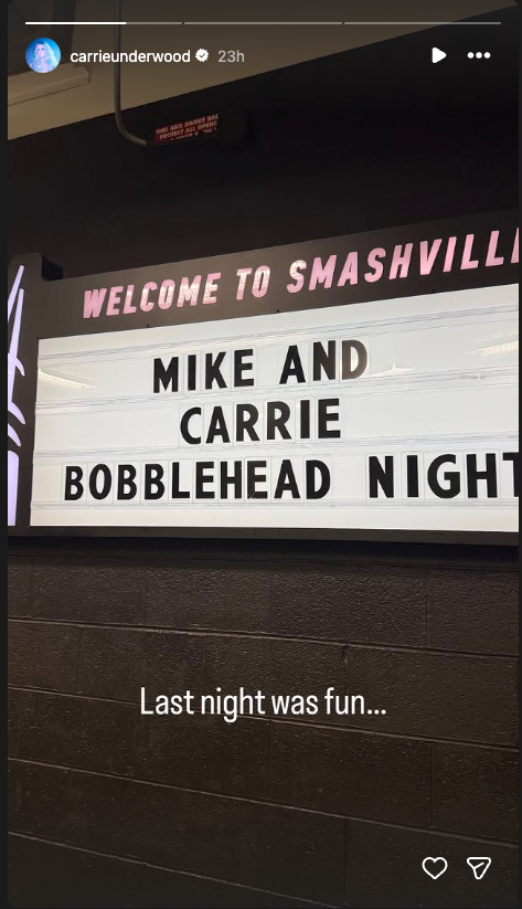 Sign announcing a special event featuring bobbleheads.